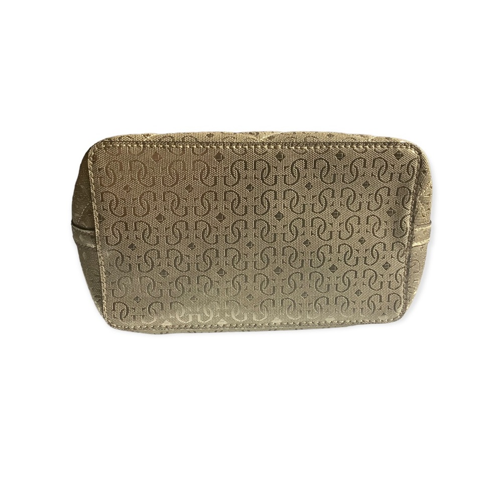 Guess Purse - Picture 8 of 15